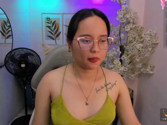 Shady-bug live cam on BongaCams