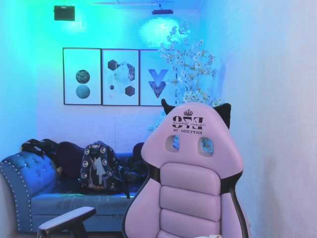 Shady-bug live cam on BongaCams