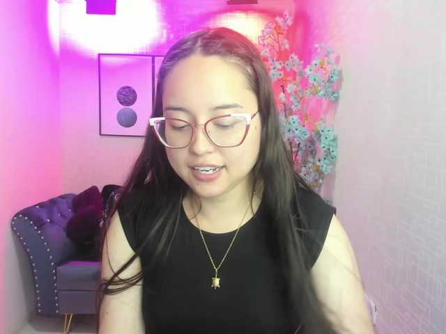 Shady-bug live cam on BongaCams