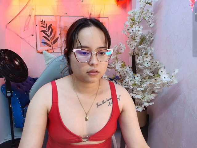 Shady-bug webcam bongacams model stream image