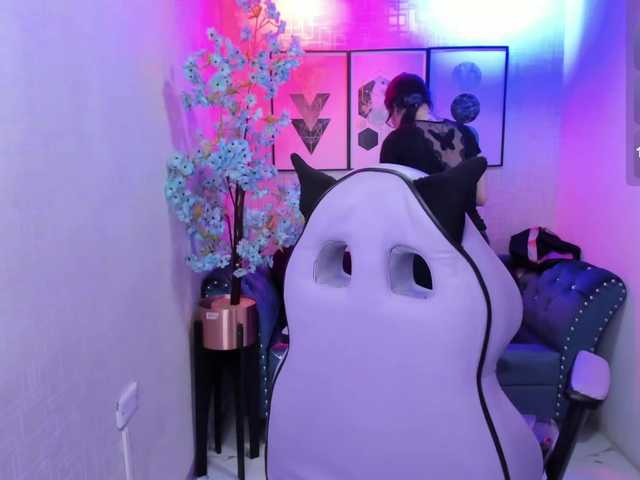 Shady-bug live cam on BongaCams