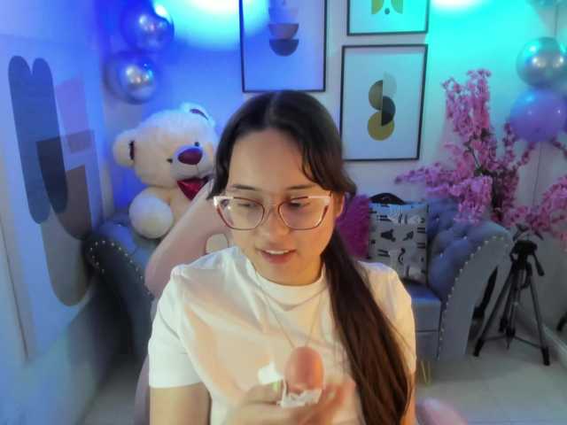 Shady-bug's BongaCams show and profile