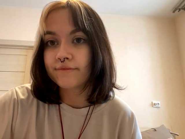 PattiBingle's BongaCams show and profile