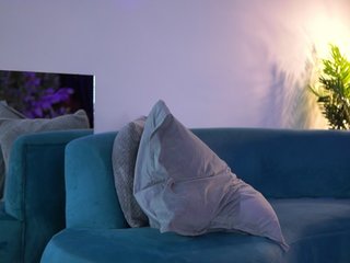 LisetteLuxe Porn Show
