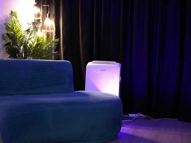 LisetteLuxe live webcam show