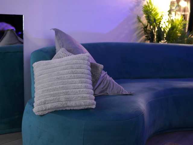 LisetteLuxe live cam on BongaCams