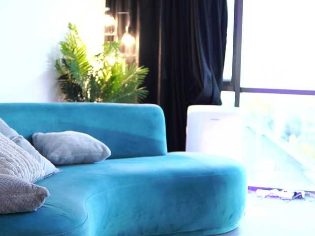 LisetteLuxe live cam on BongaCams