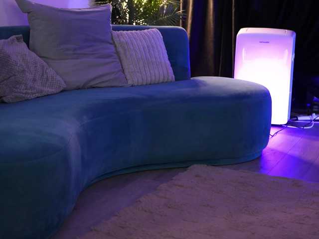 LisetteLuxe live webcam show