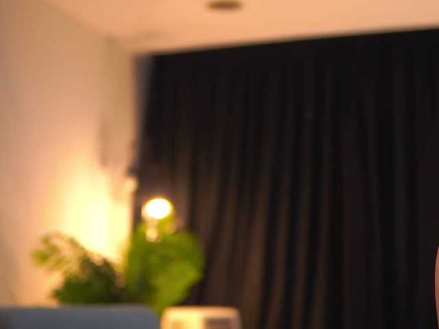 LisetteLuxe live cam on BongaCams