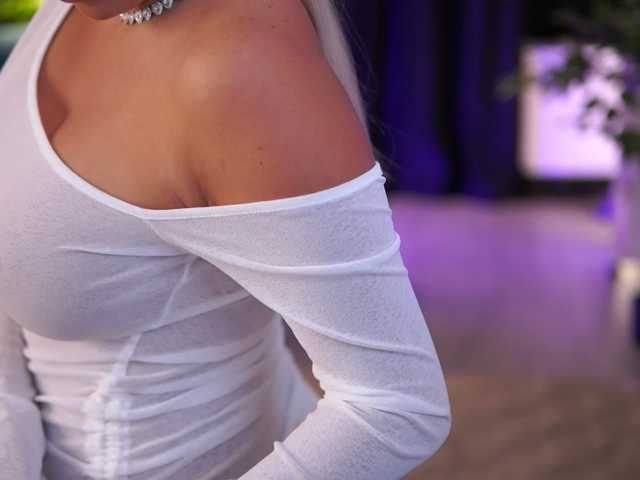 LisetteLuxe live cam on BongaCams