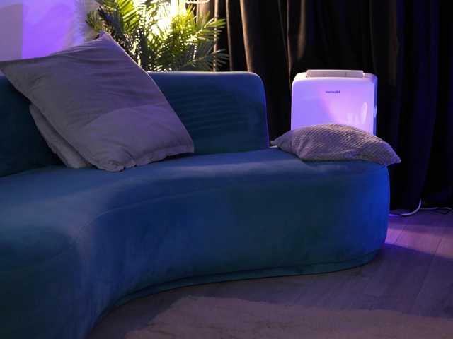 LisetteLuxe live webcam show