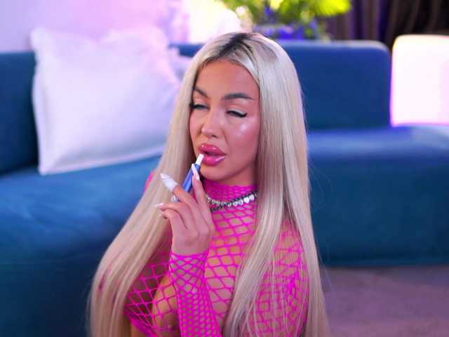 LisetteLuxe live cam on BongaCams