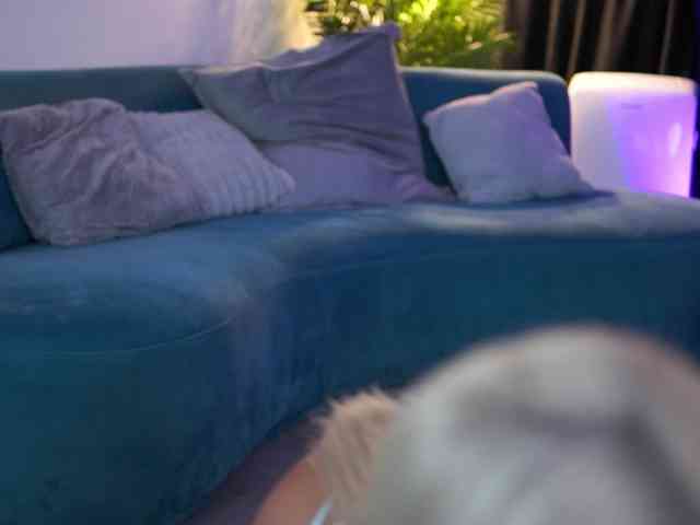 LisetteLuxe webcam