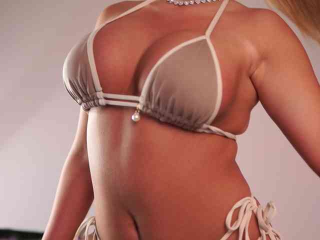 LisetteLuxe webcam