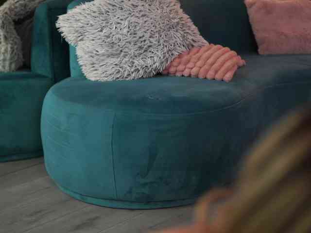 LisetteLuxe webcam