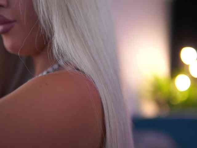 LisetteLuxe webcam