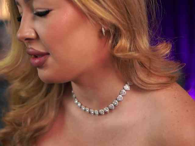 LisetteLuxe webcam