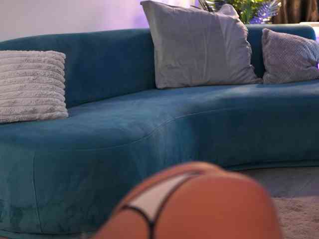 LisetteLuxe webcam