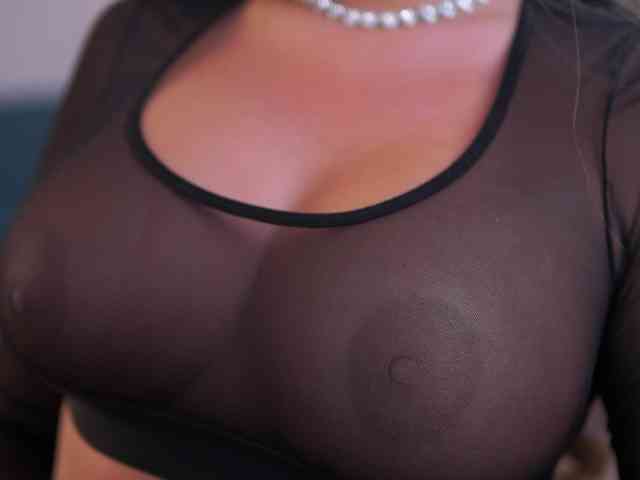 LisetteLuxe webcam