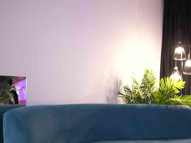 LisetteLuxe webcam
