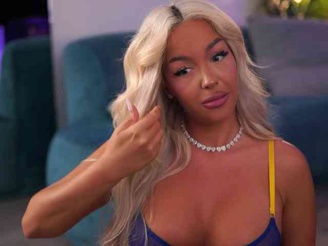 LisetteLuxe - Girl 
