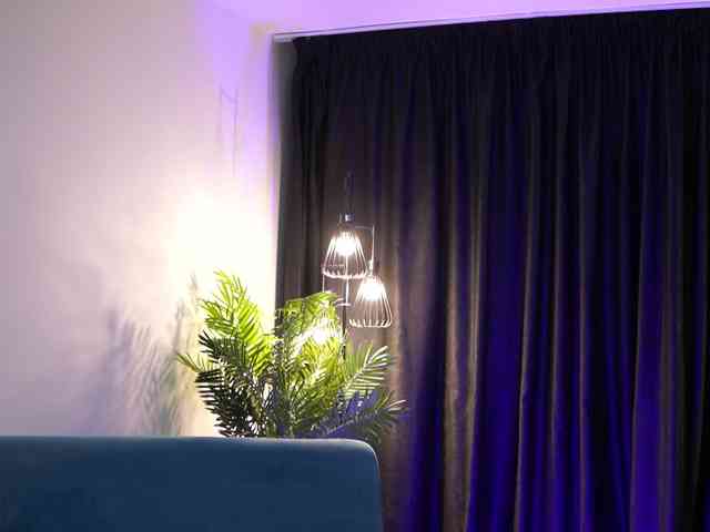 LisetteLuxe webcam