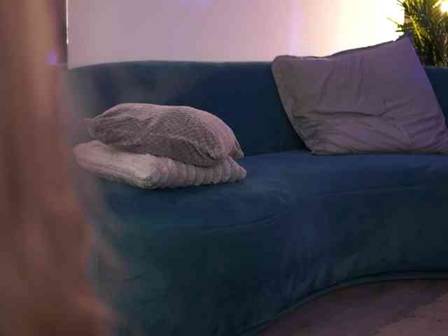 LisetteLuxe webcam