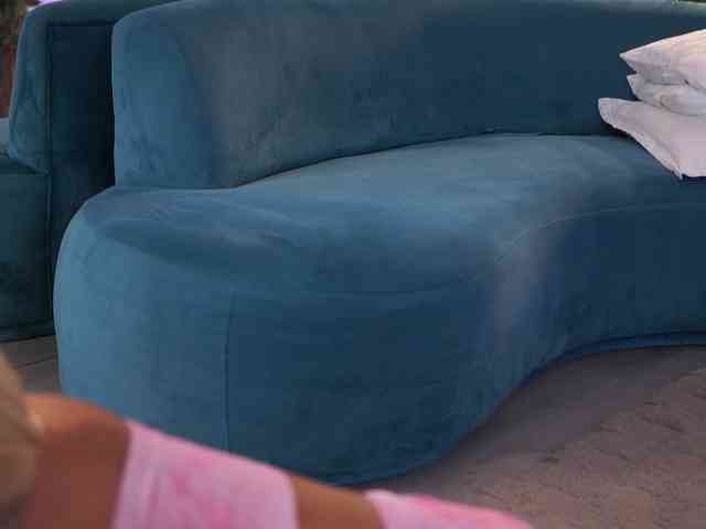 LisetteLuxe webcam