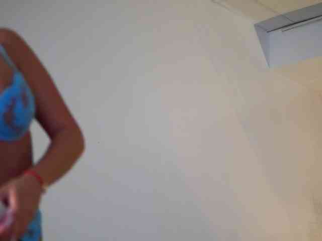LisetteLuxe webcam