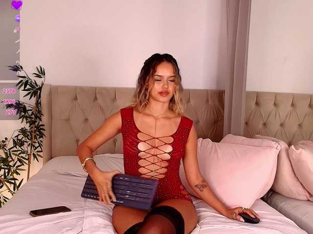 StacyTylerr live webcam show