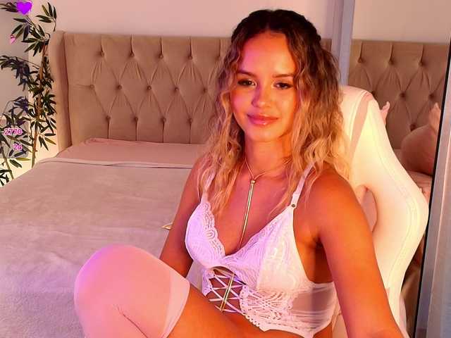 StacyTylerr live webcam show