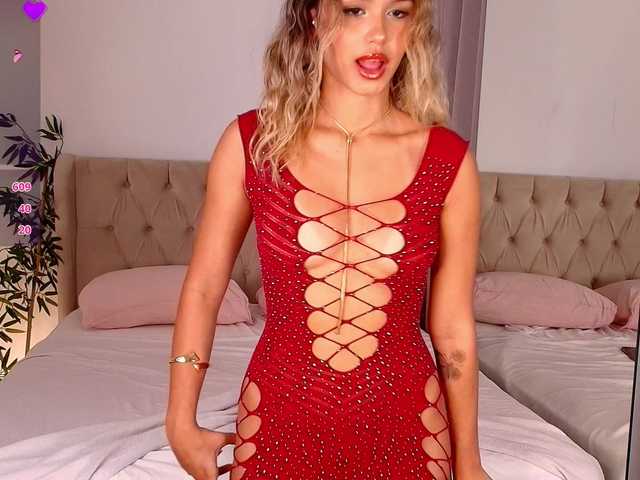 StacyTylerr live webcam show