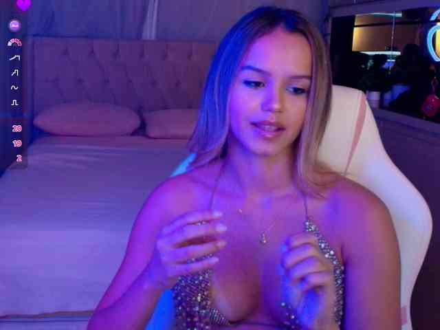 Modelo: StacyTylerr