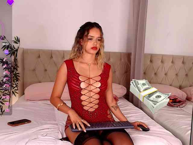 Modelo: StacyTylerr