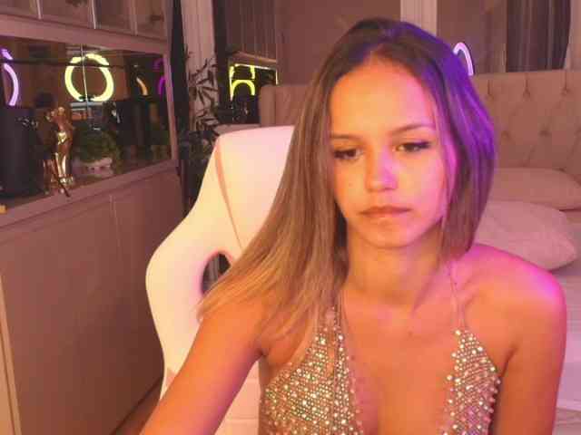 Modelo: StacyTylerr