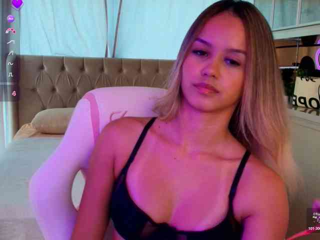 Modelo: StacyTylerr