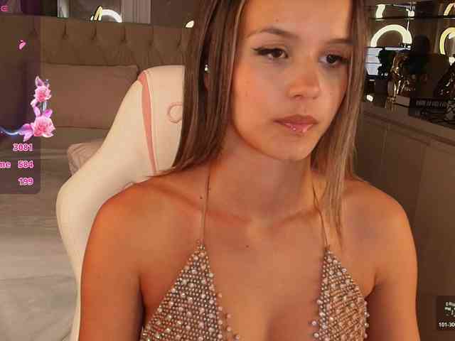 Modelo: StacyTylerr