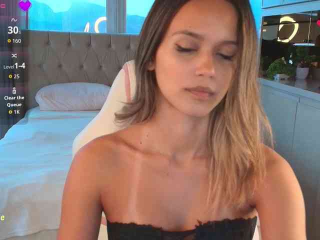 Modelo: StacyTylerr