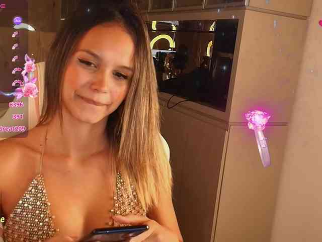 StacyTylerr webcam