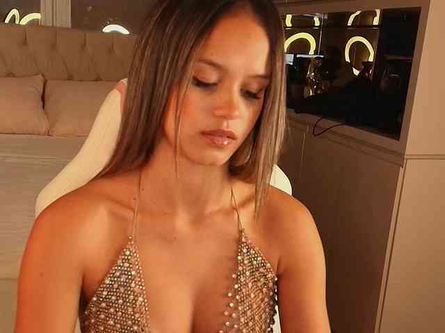 Modelo: StacyTylerr