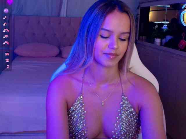 Modelo: StacyTylerr