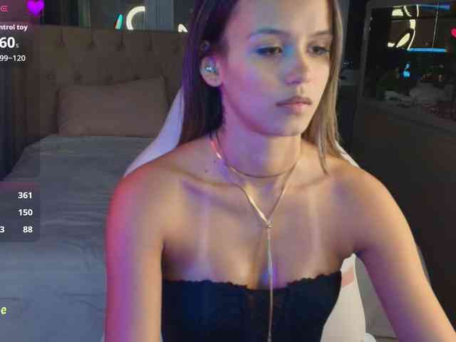 Modelo: StacyTylerr