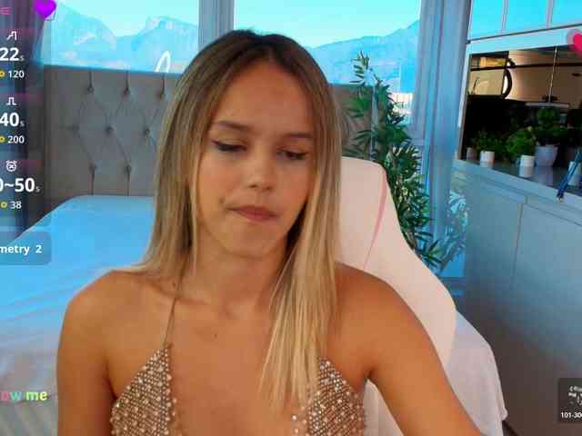 StacyTylerr webcam
