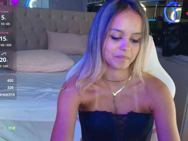 StacyTylerr webcam