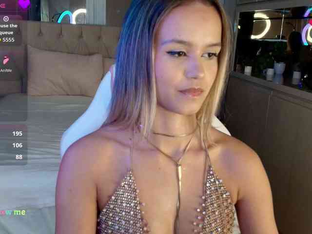Modelo: StacyTylerr