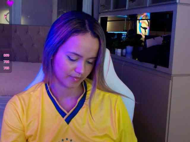 Modelo: StacyTylerr