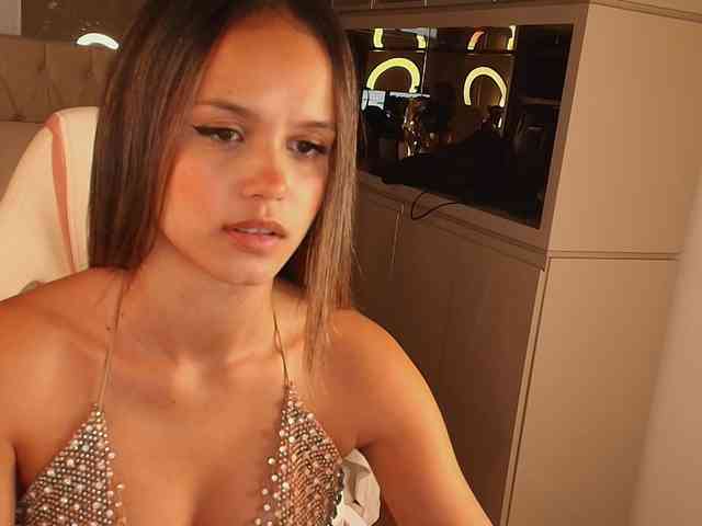 StacyTylerr webcam