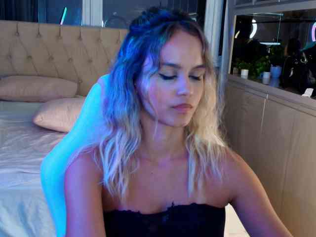 StacyTylerr webcam
