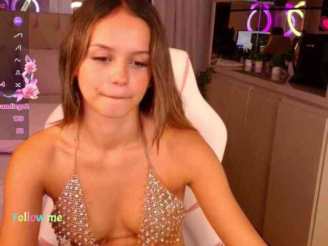 Modelo: StacyTylerr