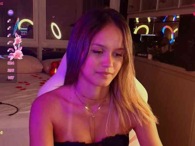 StacyTylerr webcam